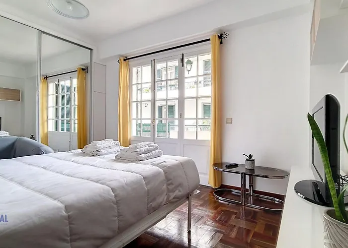 Apartment In Funchal- In Der Naehe Von Farmers Market By Interhome